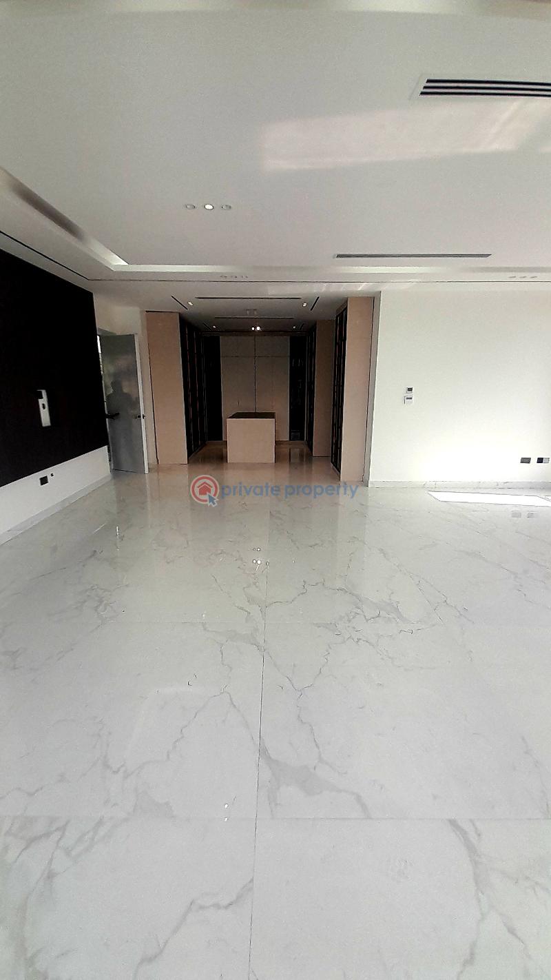 5 bedroom Detached Duplex For Sale Pinnock Beach Estate Osapa Lekki Lagos - 31