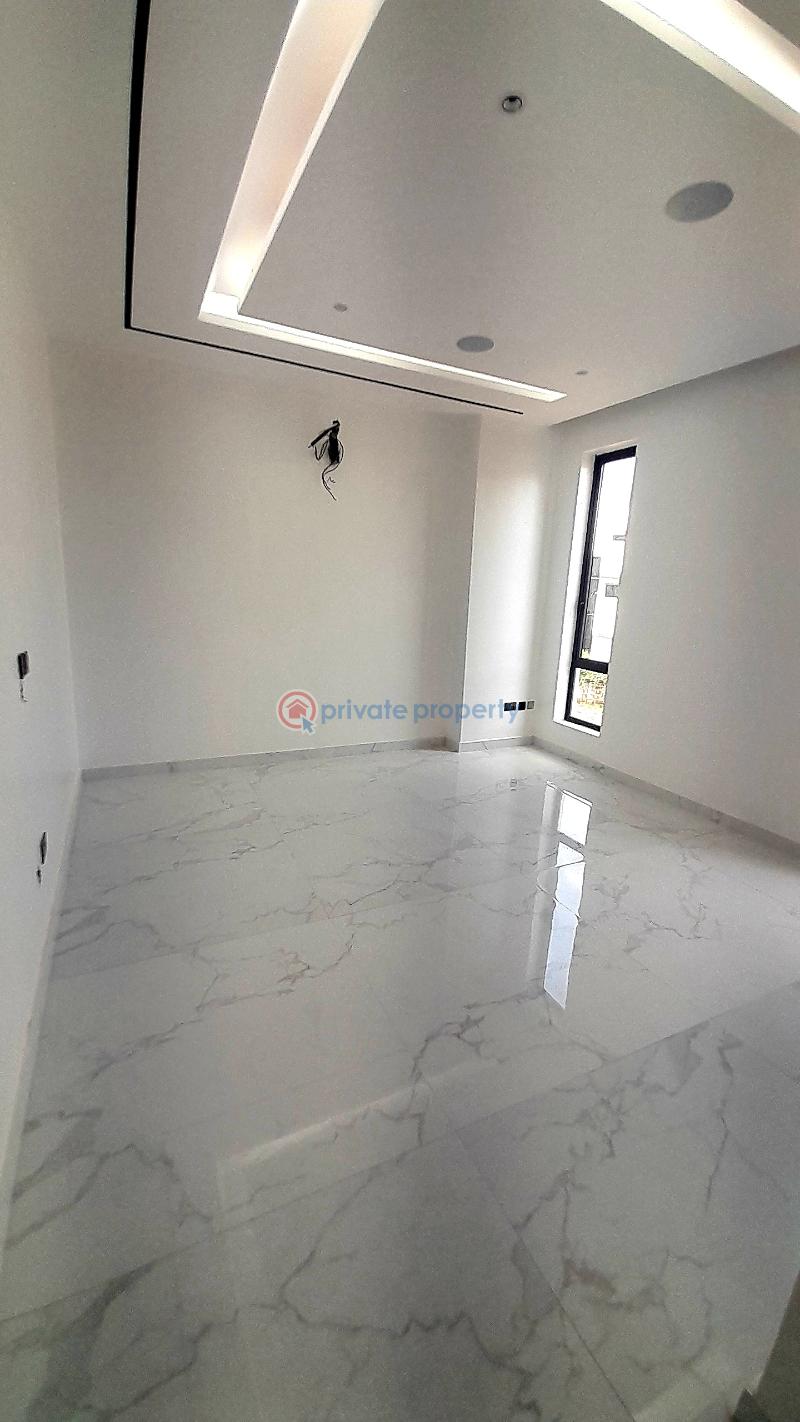 5 bedroom Detached Duplex For Sale Pinnock Beach Estate Osapa Lekki Lagos - 13