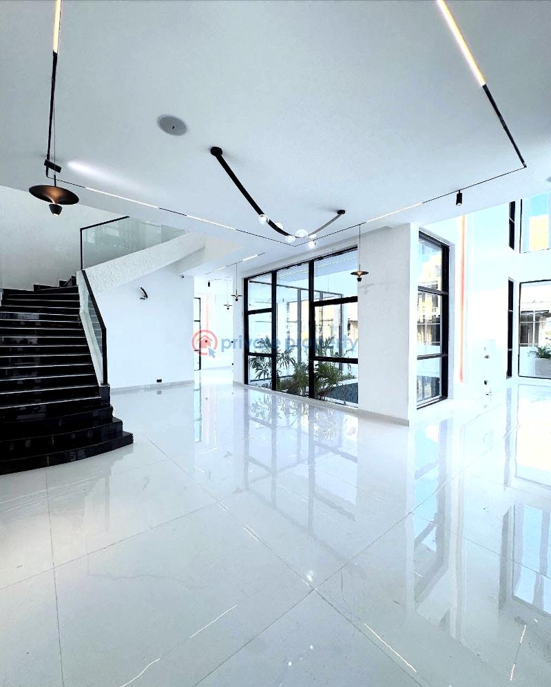 6 bedroom Detached Duplex For Sale Osapa London Lekki Lagos - 14