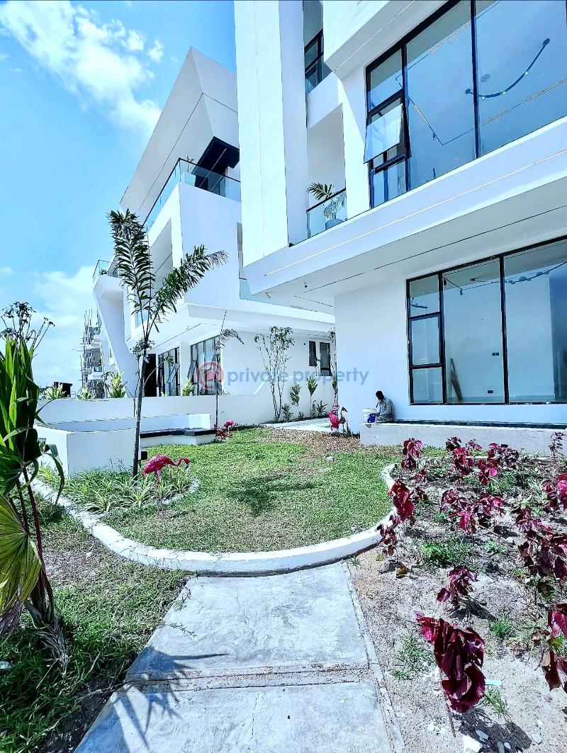 6 bedroom Detached Duplex For Sale Osapa London Lekki Lagos - 4