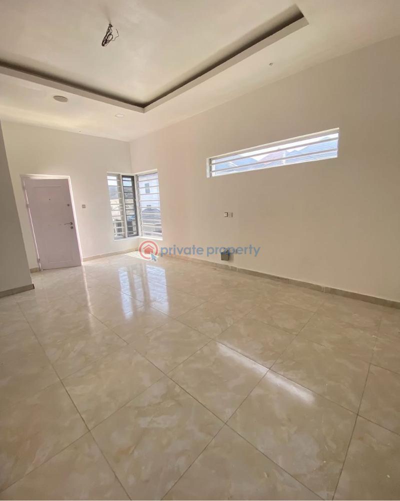 Massive luxury masterbedroom   in secured estate . - 2 1 bedroom Shared Apartment For Rent Well And Secured Estate . Osapa London Lekki Lagos - 2