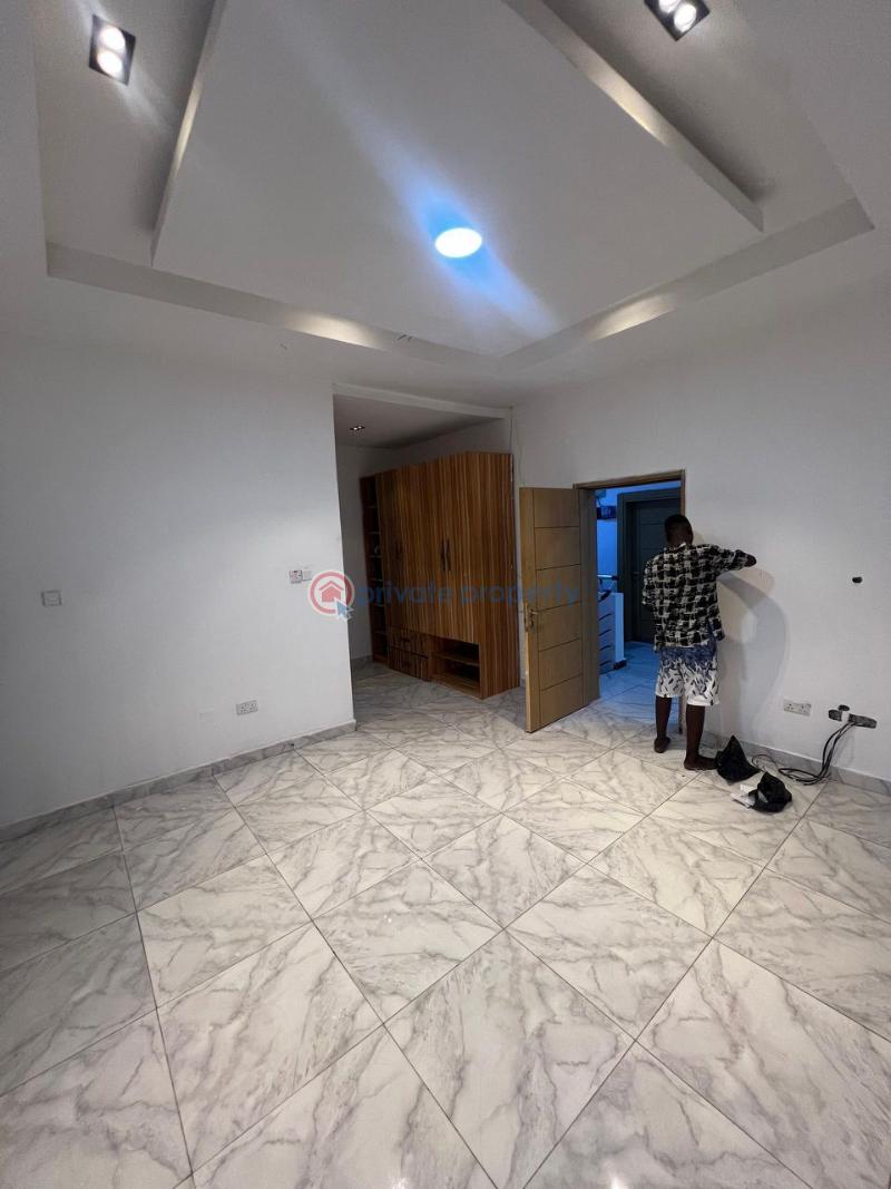 1 bedroom Shared Apartment For Rent Harris Court, Van Daniels Estate Orchid Lekki Lagos - 1
