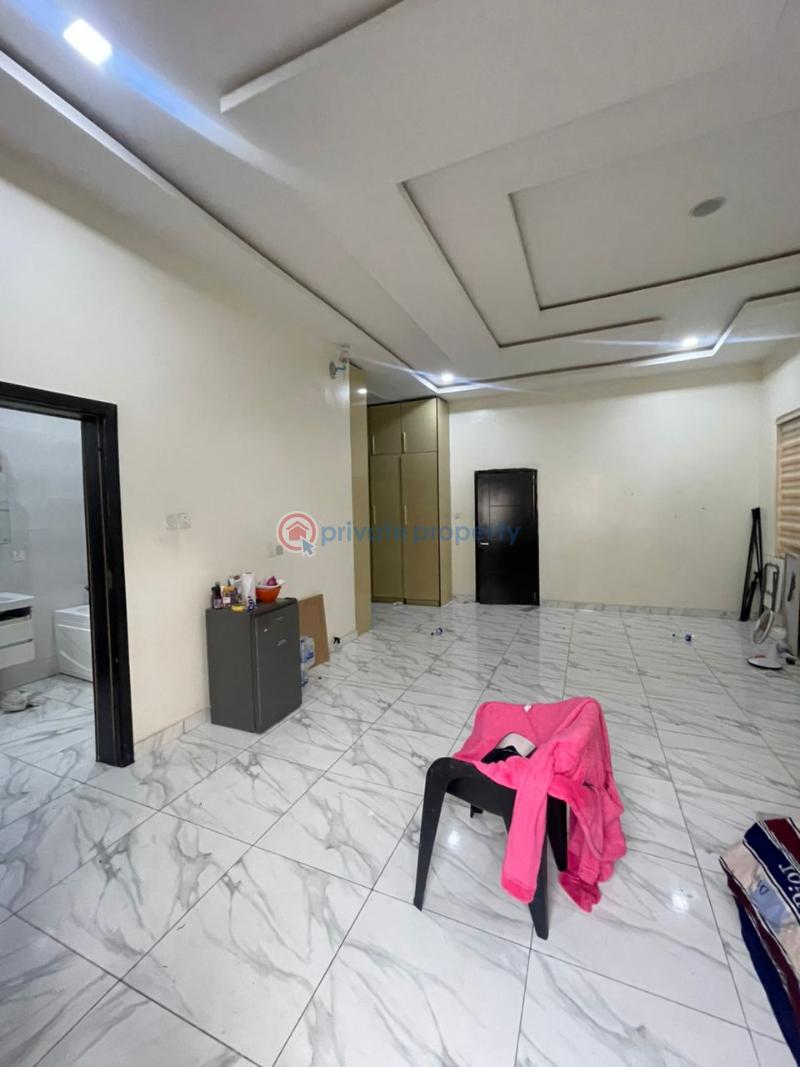 Room or Boys Quarter For Rent Ikota Gra Estate Ikota Lekki Lagos - 3