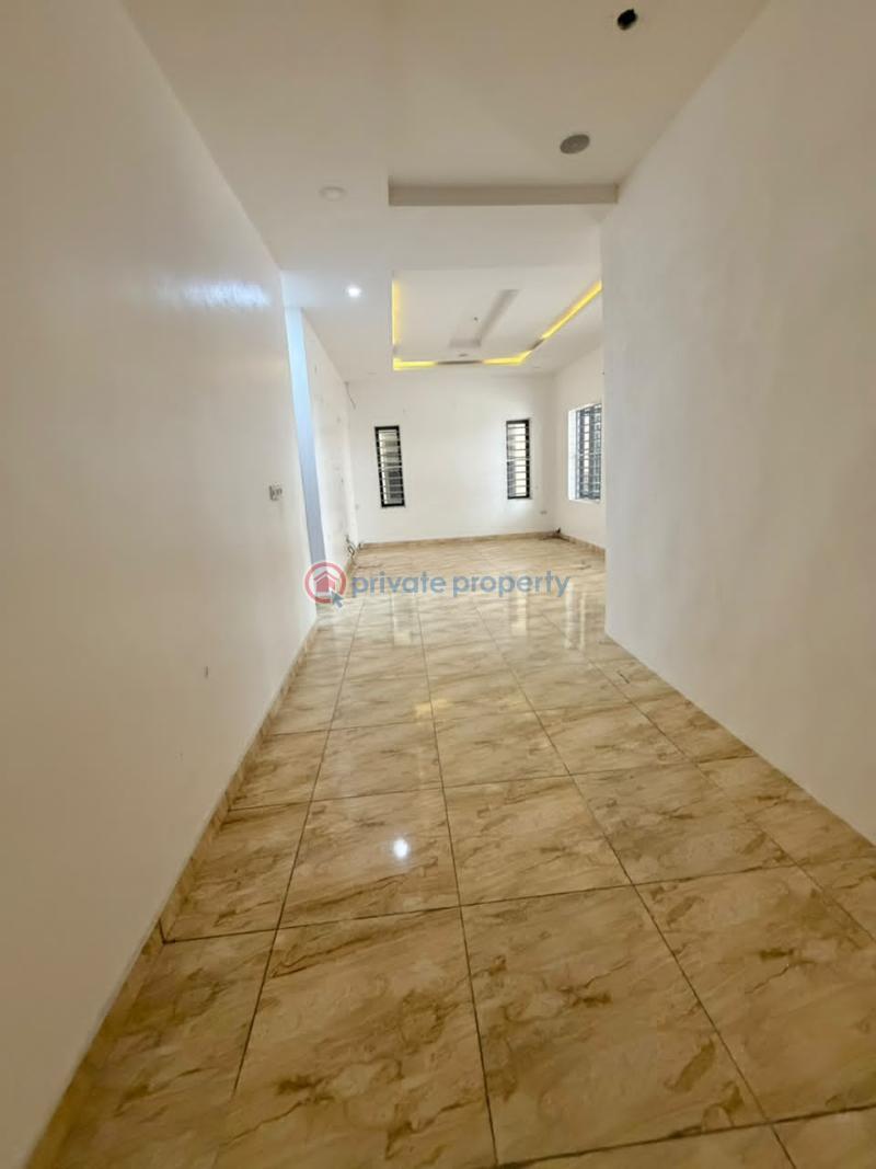 1 bedroom Mini Flat For Rent Osapa London Lekki Lagos - 0