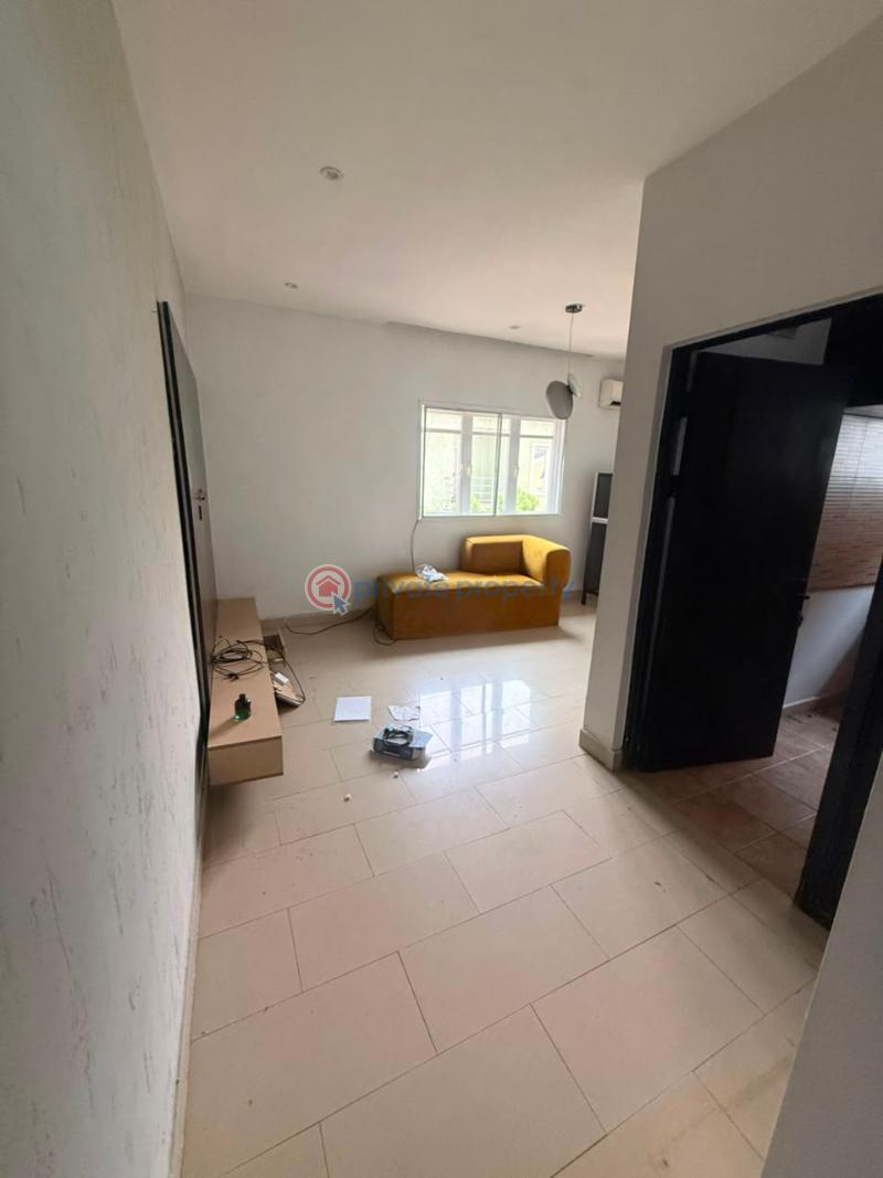 1 bedroom Mini Flat For Rent Gated Estate Off Admiralty Way Lekki Phase 1 Lagos - 5