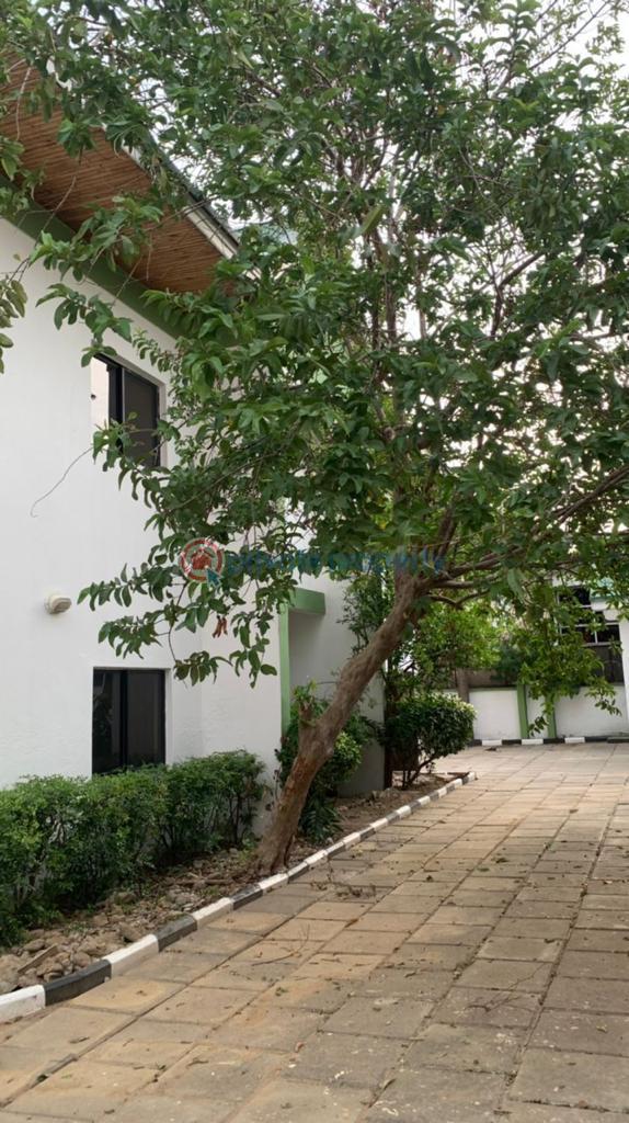 7 bedroom Detached Duplex For Sale Asokoro Abuja Phase 1  - 16