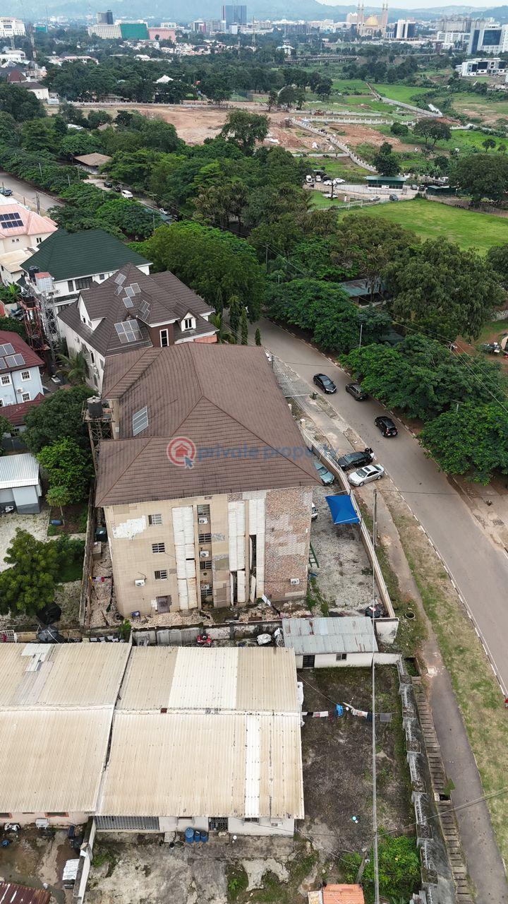 10 bedroom Block Of Flats For Sale Wuse Abuja Phase 1  - 4