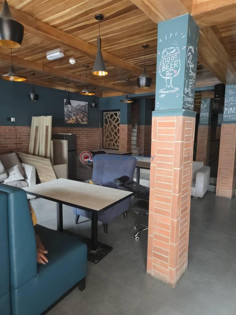 Massive semi-detached house formally used for restaurant & coffee shop - 8 Shop For Rent Victoria Island Lagos - 8