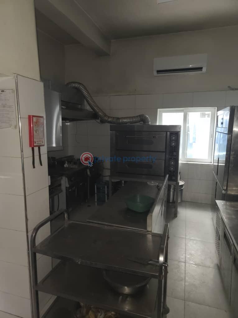 Massive semi-detached house formally used for restaurant & coffee shop - 16 Shop For Rent Victoria Island Lagos - 16