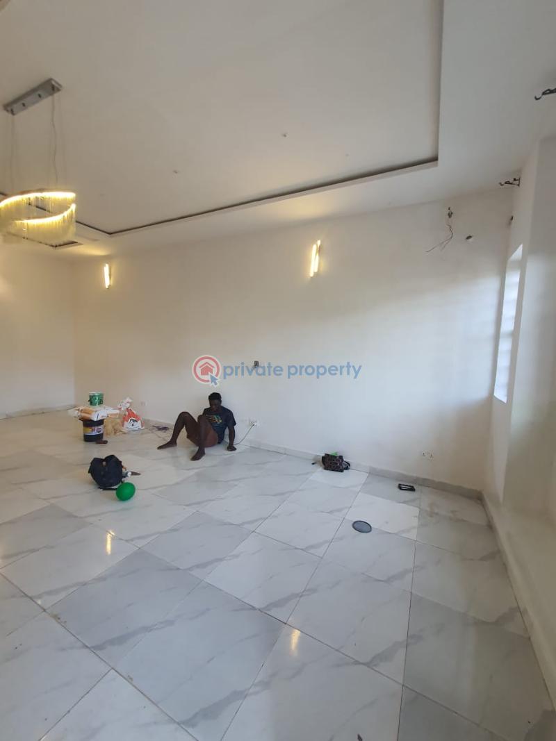 1 bedroom Mini Flat For Rent Dpkay Estate, Orchid Lekki Phase 2 Lagos - 3