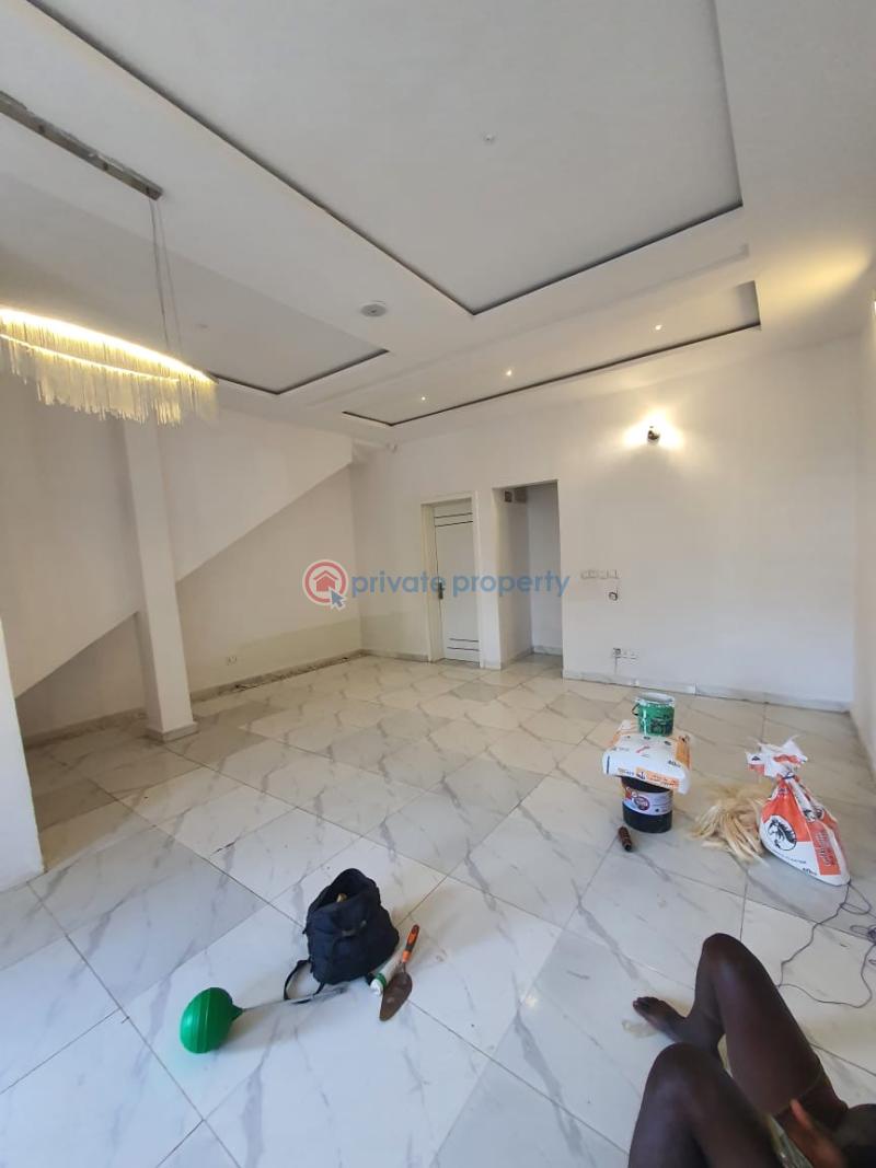 1 bedroom Mini Flat For Rent Dpkay Estate, Orchid Lekki Phase 2 Lagos - 2