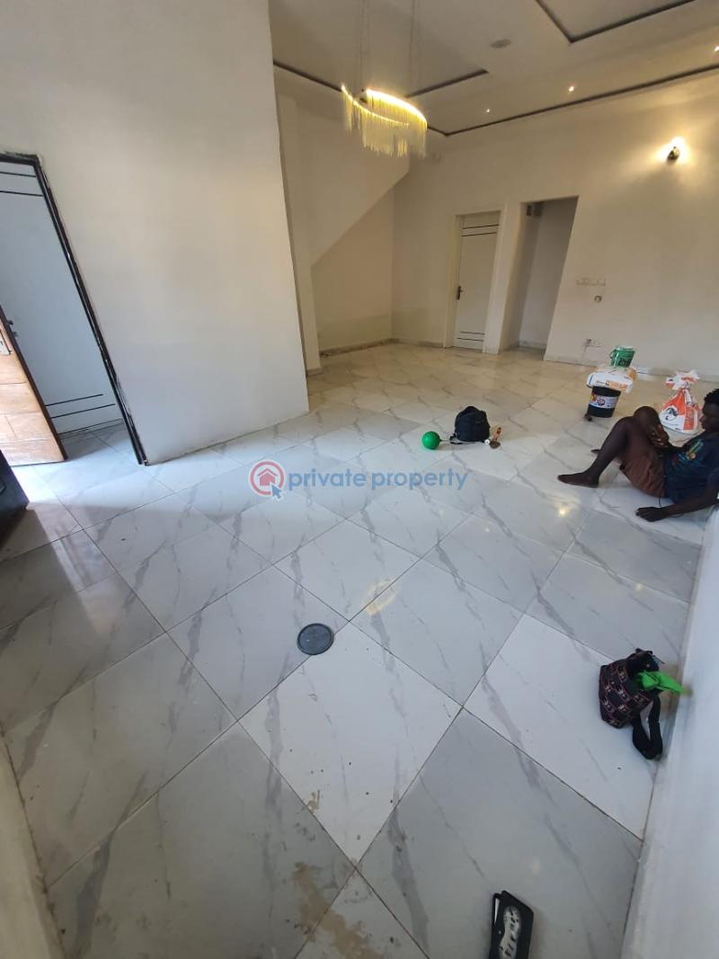 1 bedroom Mini Flat For Rent Dpkay Estate, Orchid Lekki Phase 2 Lagos - 4
