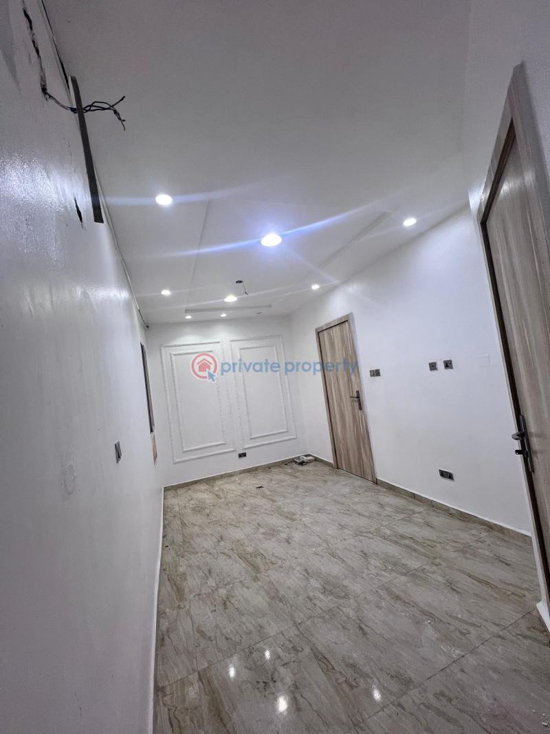 1 bedroom Mini Flat For Rent Royal Pine Estate Lekki Phase 2 Lagos - 4