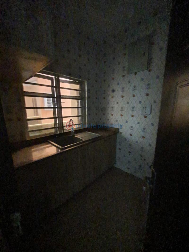 2 bedroom Block Of Flats For Rent Off Alpha Beach Road Lekki Phase 2 Lagos - 5
