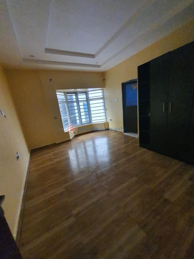 2 bedroom Block Of Flats For Rent Off Alpha Beach Road Lekki Phase 2 Lagos - 3