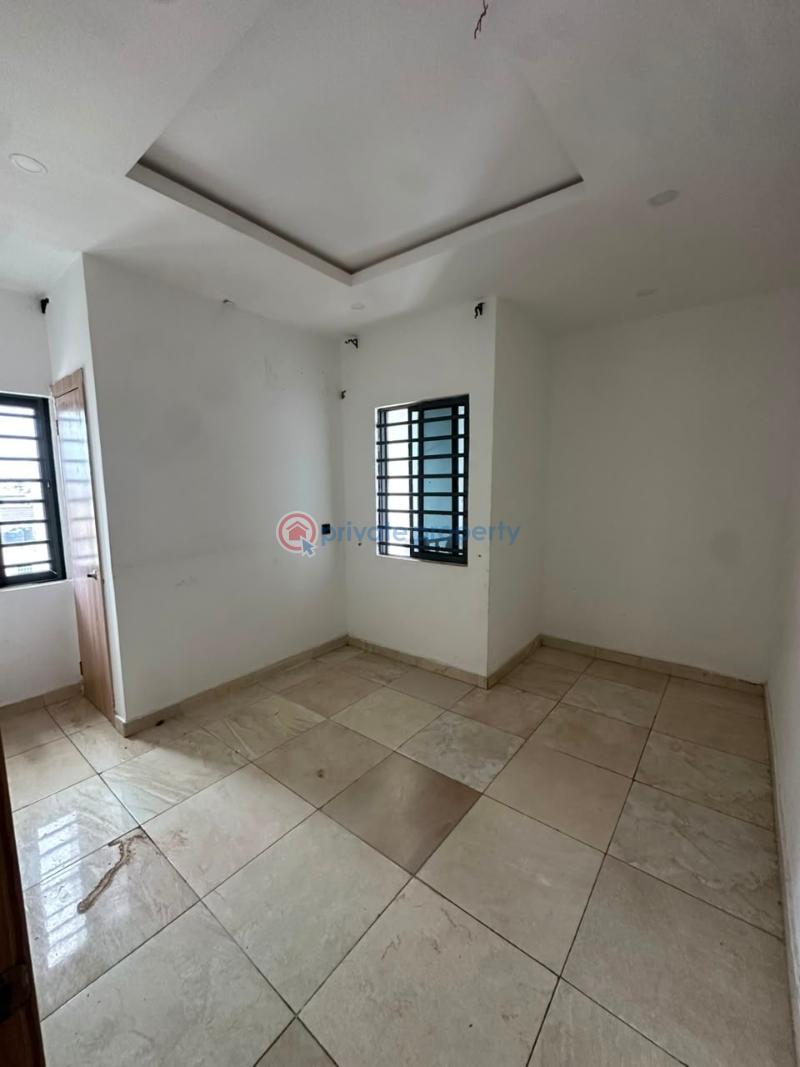 2 bedroom Block Of Flats For Rent Ologolo Lekki Lagos - 3
