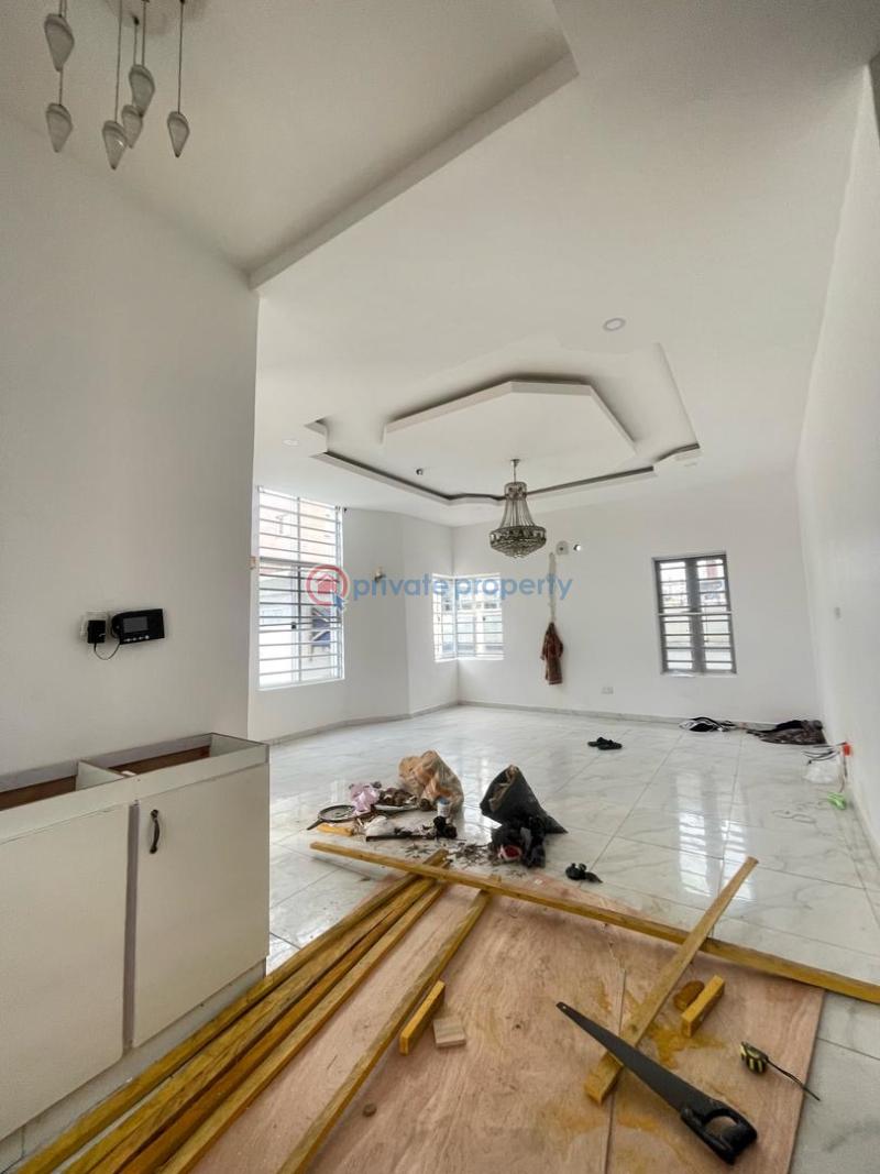 Massive studio apartment - 5 1 bedroom Shared Apartment For Rent Agungi Lekki Lagos - 5