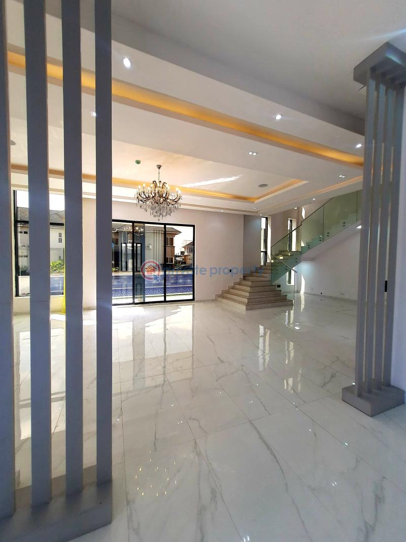 Massive tastefully finished luxious 5 bedroom massion - 5 5 bedroom Detached Duplex For Sale Pinnock Beach Estate Osapa Lekki Lagos - 5