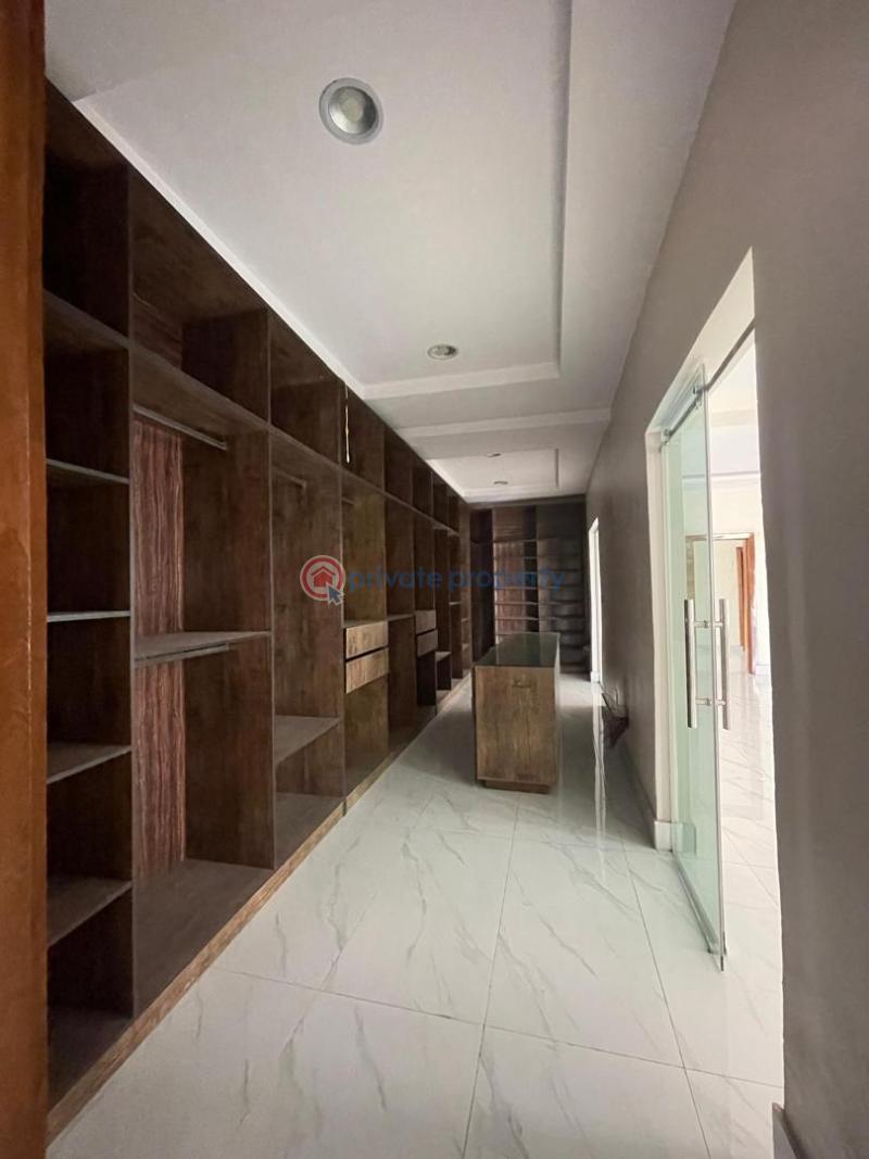 6 bedroom Detached Duplex For Sale Lekki Phase 1 Lagos - 12