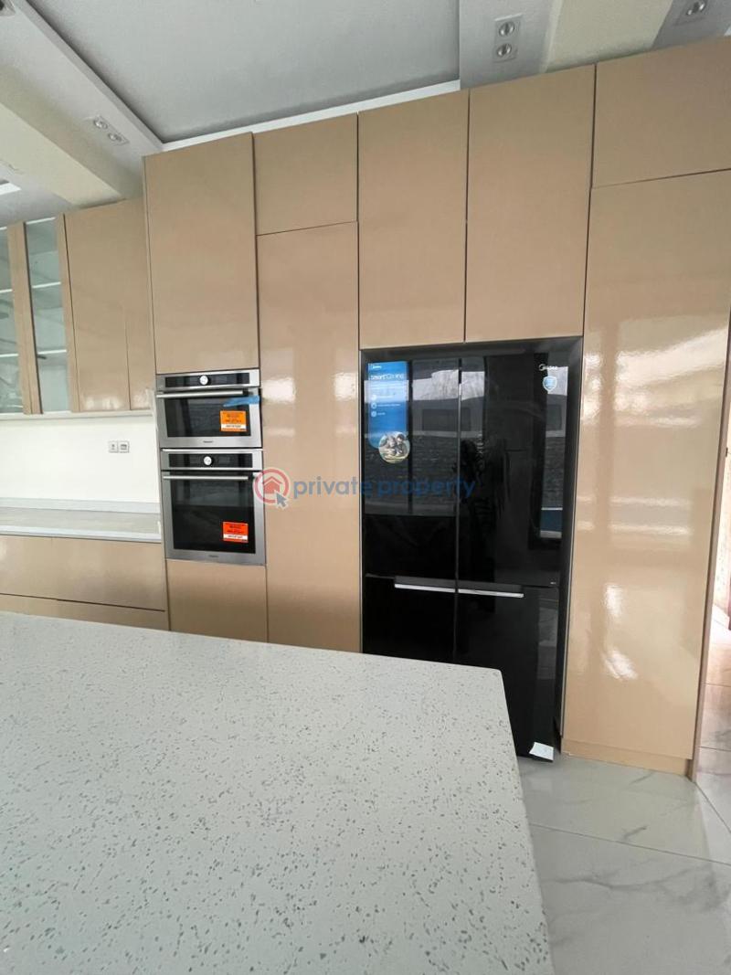 6 bedroom Detached Duplex For Sale Lekki Phase 1 Lagos - 3