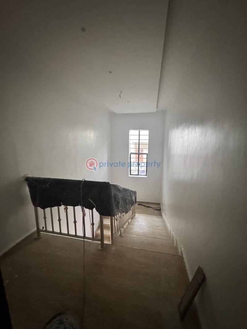 4 bedroom Semi detached Duplex For Rent Wuse Abuja Phase 1  - 11