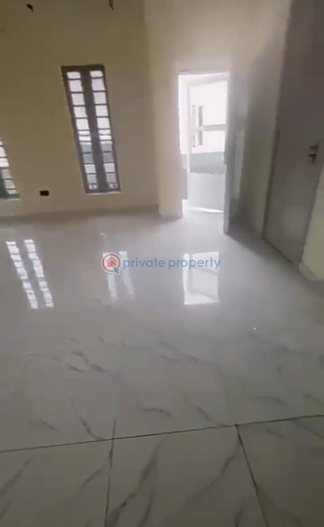 1 bedroom Self Contain For Rent Van Daniels Estate@ Orchid Road Lekki Lagos - 3