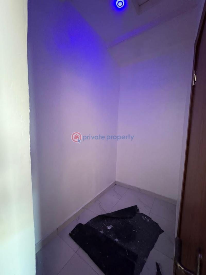 1 bedroom Shared Apartment For Rent Orchid Along Lekki Expressway Lagos - 1