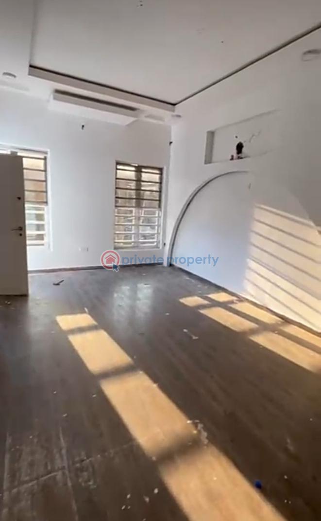 1 bedroom Self Contain For Rent Idado Lekki Lagos - 9