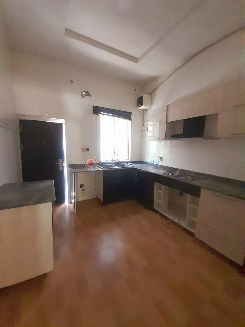 1 bedroom Mini Flat For Rent Abiola Court 10 Chevron Drive Lekki Lagos - 1