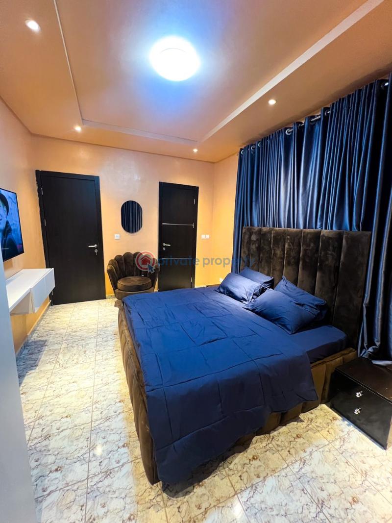 Maxwell 2 bedroom apartment - 17 2 bedroom Block Of Flats Short let Oyekan'l Close Lekki Phase 1 Lagos - 17