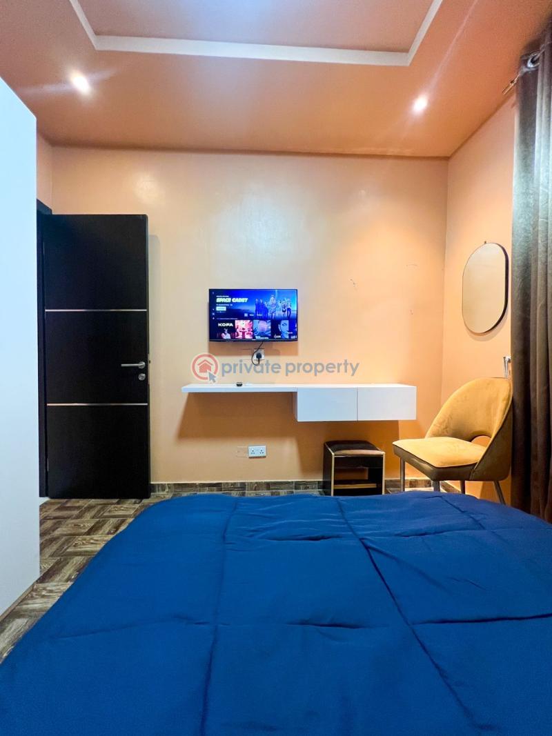 Maxwell 2 bedroom apartment - 11 2 bedroom Block Of Flats Short let Oyekan'l Close Lekki Phase 1 Lagos - 11