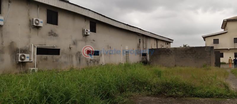 Medium-sized textile manufacturing factory with ancillary machines - 9 Factory For Sale Odogunyan Industrial Estate Odogunyan Ikorodu Lagos - 9
