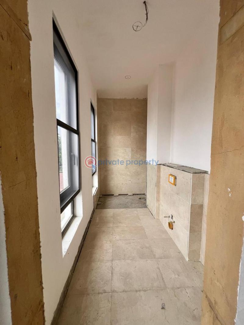 4 bedroom Semi detached Duplex For Sale Old Ikoyi Lagos - 5