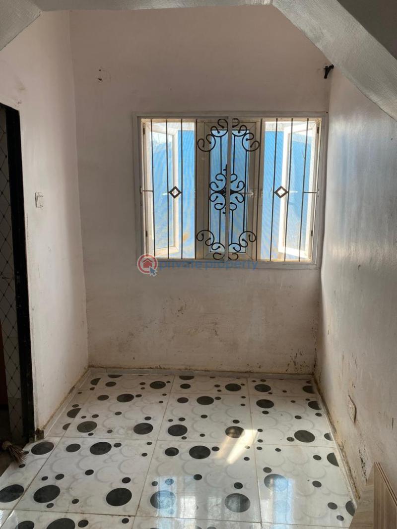 1 bedroom Mini Flat For Rent Ebute Ikorodu Lagos - 2