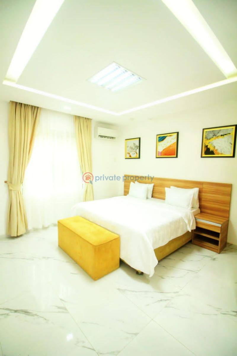 Mini estate consisting 10 units of fully furnished 3 bedroom apartments with one bq each - 2 3 bedroom Block Of Flats For Sale Lekki Phase1 Close To Expressway Lekki Phase 1 Lagos - 2