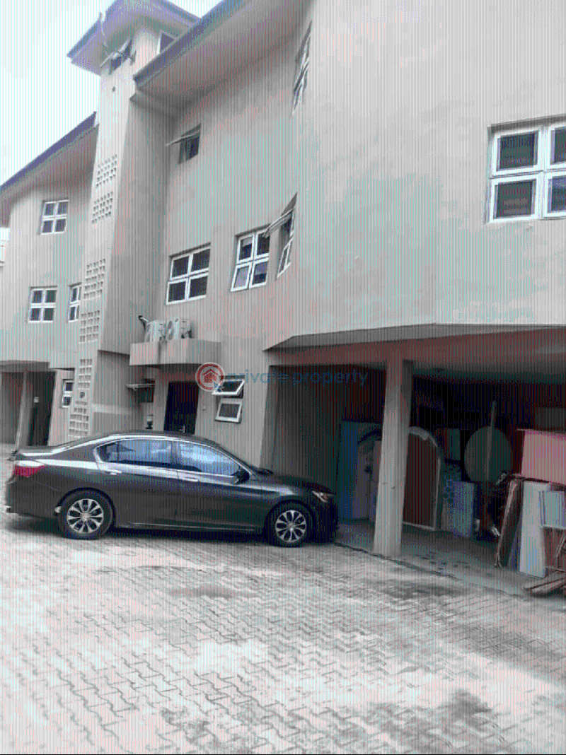 Mini estate investment - 2 10 bedroom Block Of Flats For Sale Oniru Victoria Island Lagos - 2