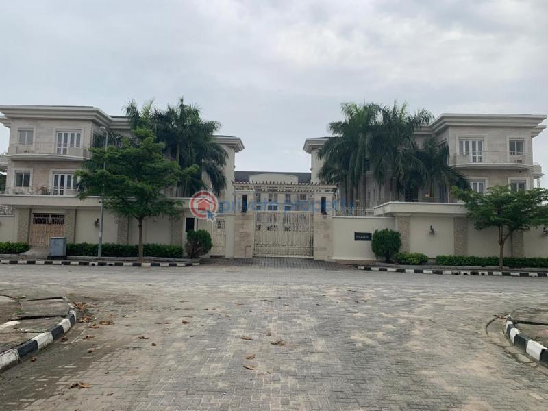 A luxury mini estate of 25-units of luxury apartments - 3 3 bedroom Block Of Flats For Sale Banana Island Ikoyi Lagos - 3
