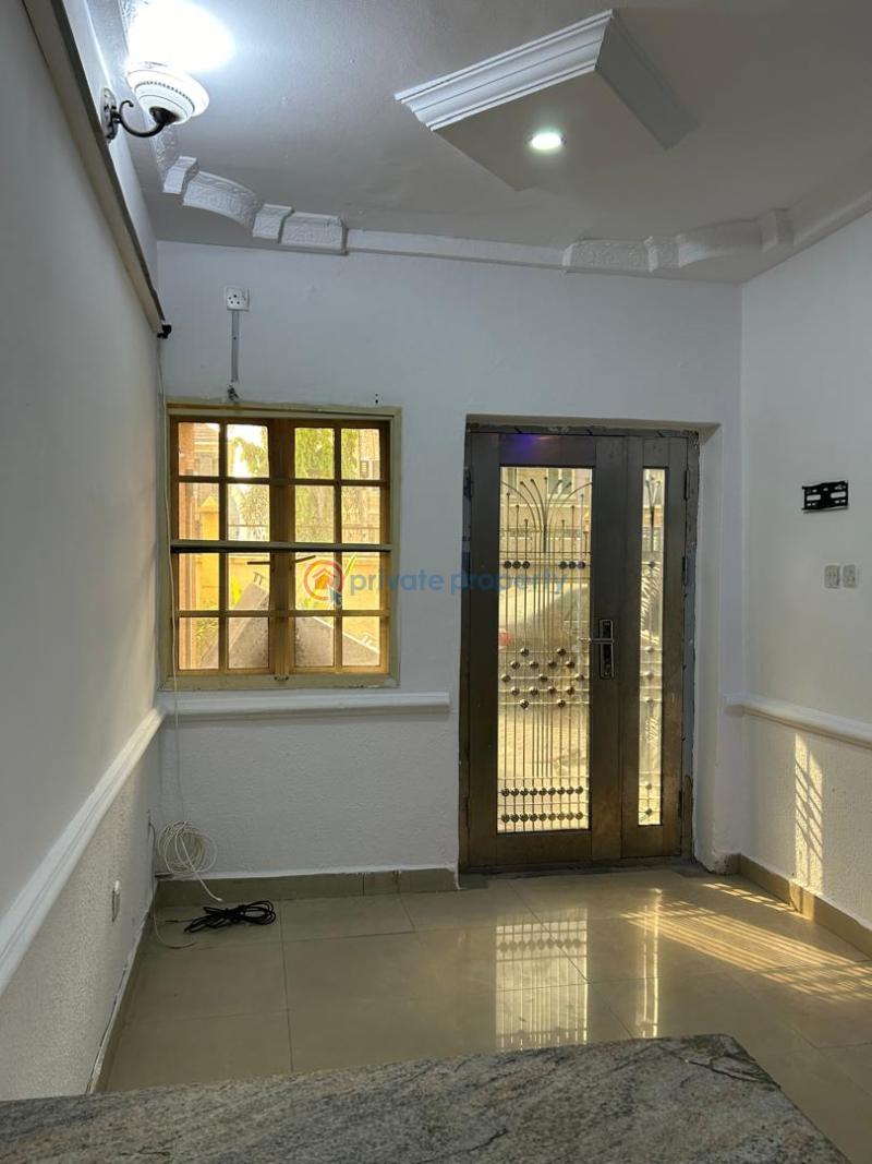 1 bedroom Mini Flat For Sale Lekki Phase 1 Lagos - 7