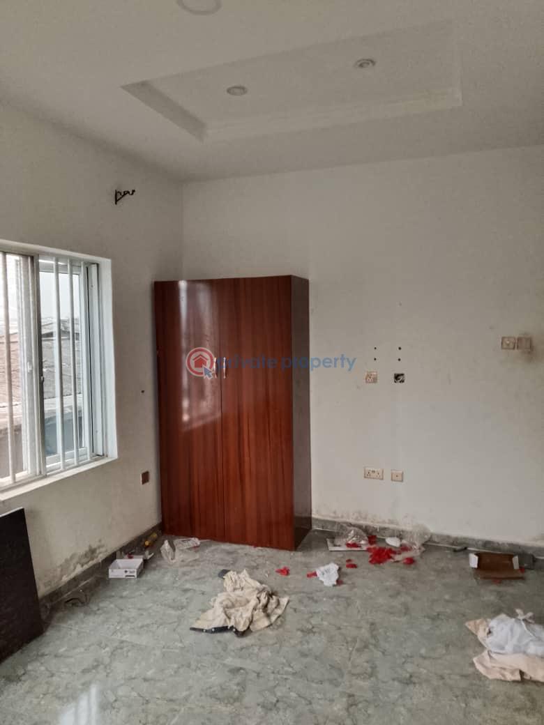 1 bedroom Mini Flat For Rent Adetuberu Olowora Olowora Ojodu Lagos - 1