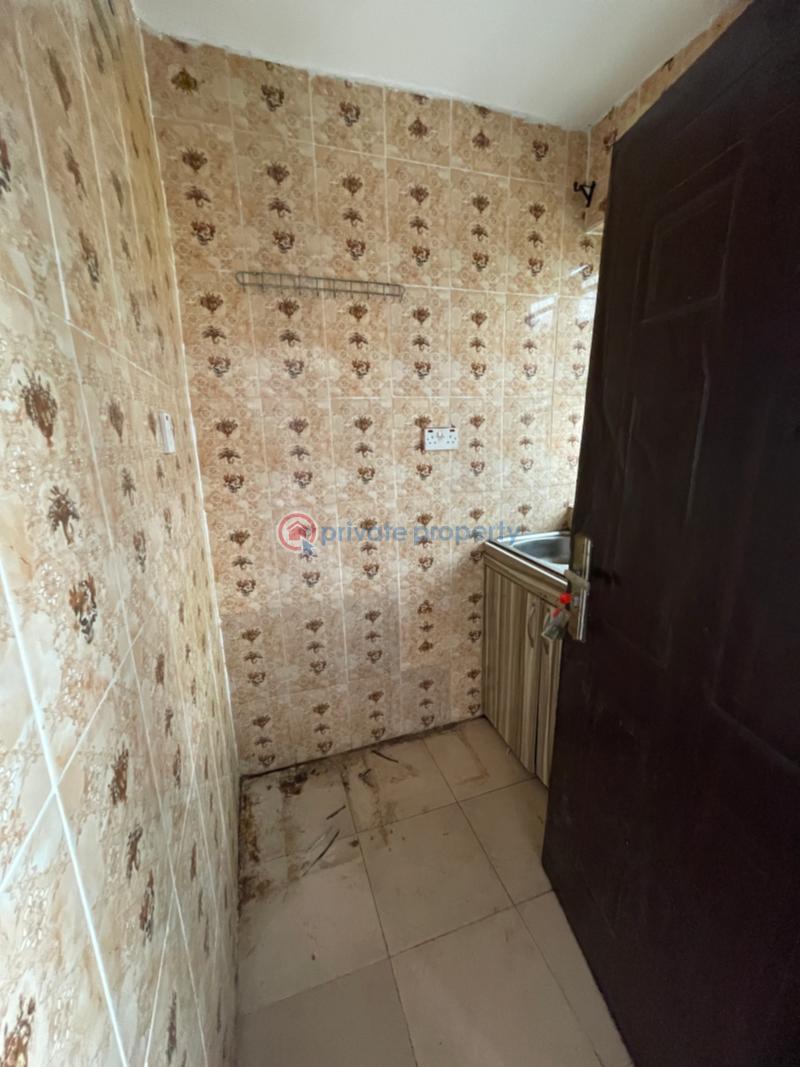 1 bedroom Mini Flat For Rent Unity Close At Olowora Magodo Olowora Ojodu Lagos - 6