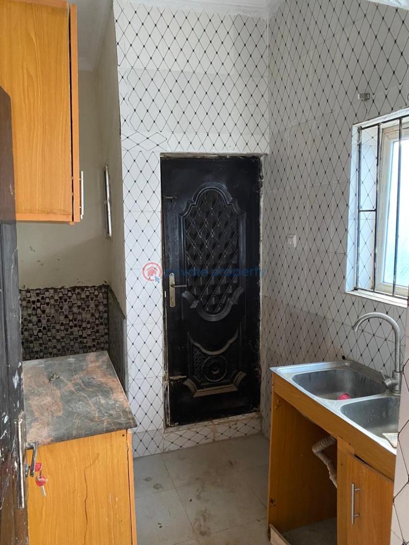 1 bedroom Mini Flat For Rent Ebute Ikorodu Lagos - 3
