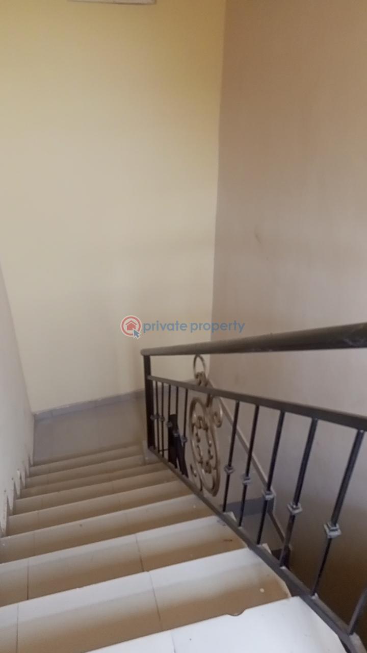 1 bedroom Mini Flat For Rent Bucknor Isolo Lagos - 7