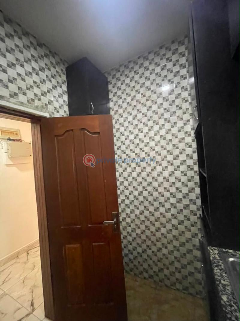1 bedroom Mini Flat For Rent 𝗢𝗳𝗳 𝗙𝗿𝗲𝗲𝗱𝗼𝗺 𝗪𝗮𝘆 Lekki Lagos - 3