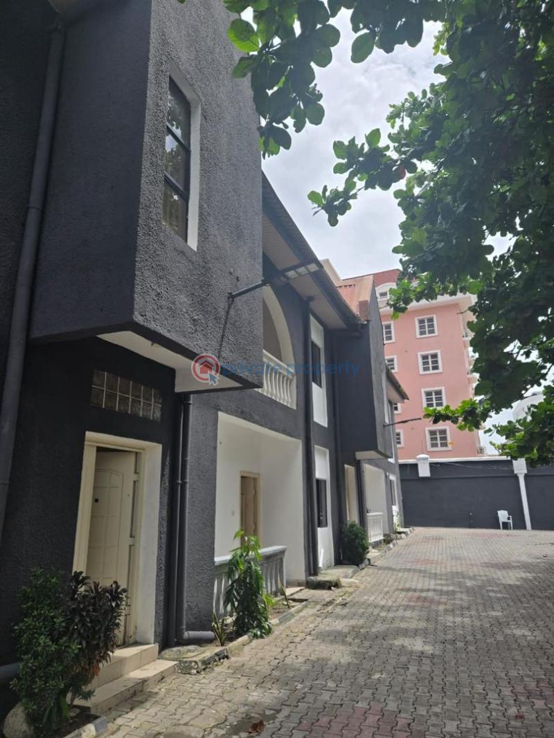 1 bedroom Mini Flat For Rent Victoria Island Lagos - 5