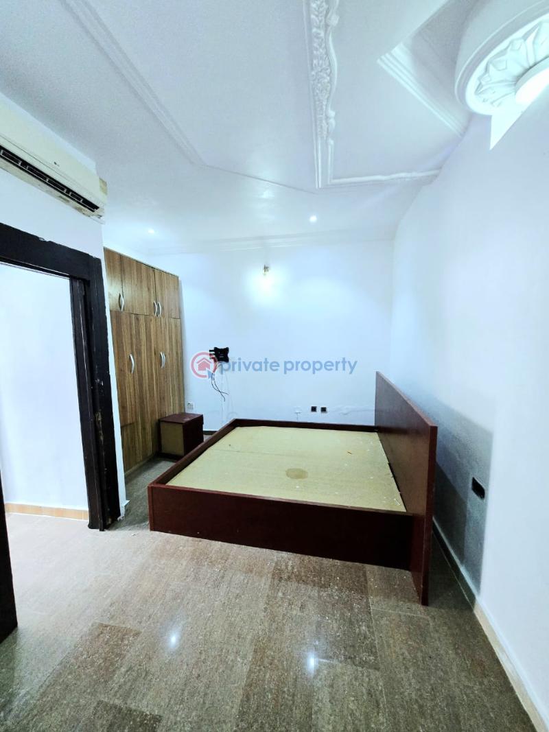 1 bedroom Flat & Apartment For Rent Lekki Phase 1 Lagos - 1