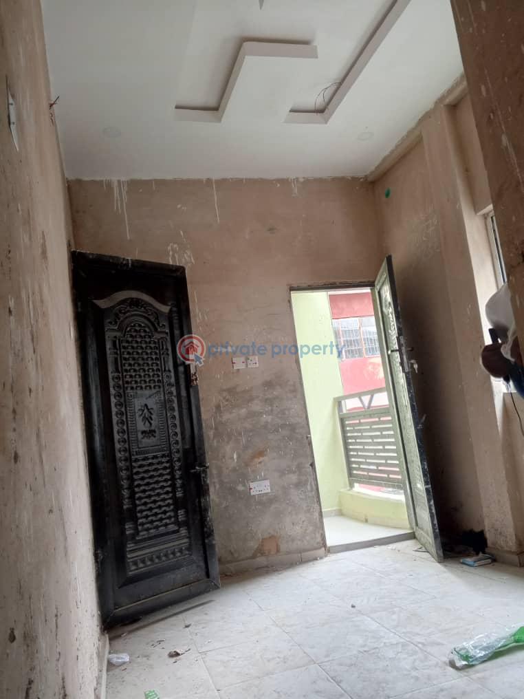 1 bedroom Mini Flat For Rent Glovers Street Oyingbo Yaba Lagos - 0