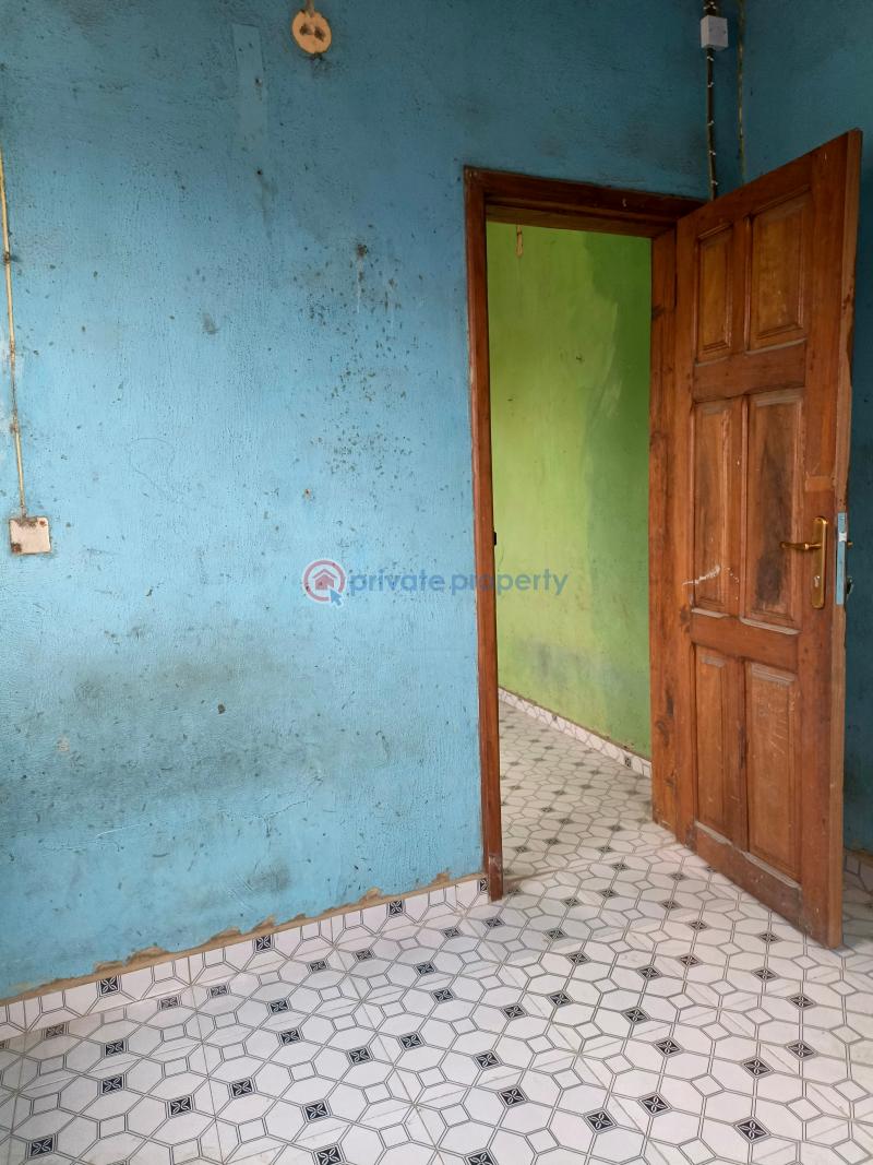 1 bedroom Mini Flat For Rent Off Demurin Road Ketu Kosofe/Ikosi Lagos - 3