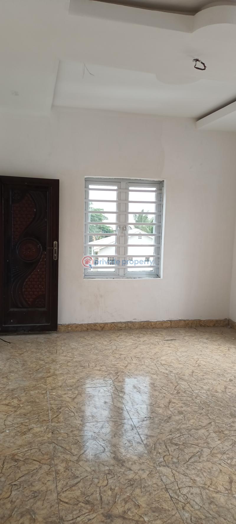 For rent 1 bedroom Mini Flat New Road Bus Stop By Mayfair Garden