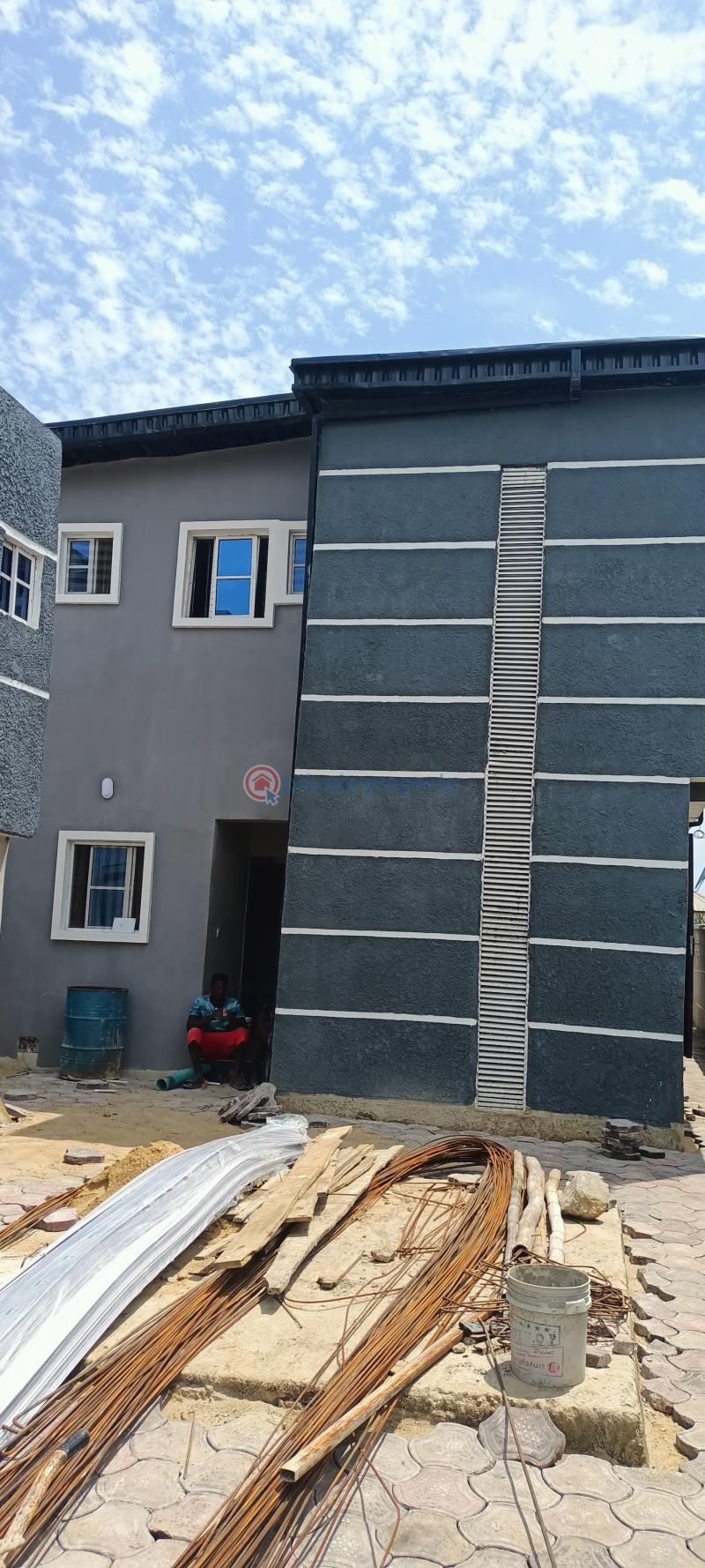 1 bedroom Mini Flat For Rent Valley Point Estate Sangotedo Ajah Lekki Lagos Sangotedo Ajah Lagos - 3