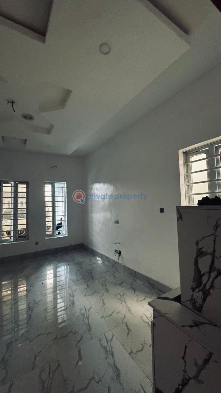 1 bedroom Mini Flat For Rent Ikate Elegushi Lekki Lagos - 1